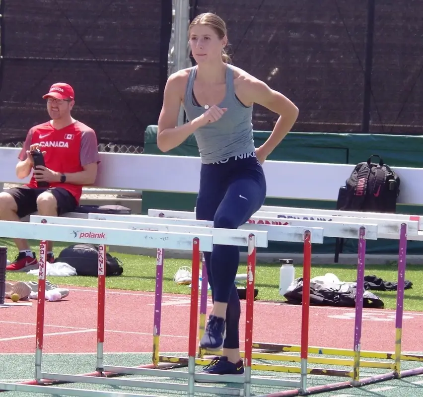 Read more about the article “Howe Happenings” Visits With Sutherland