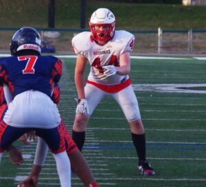 Read more about the article “Howe Happenings” chats up Redhawks’ Bond
